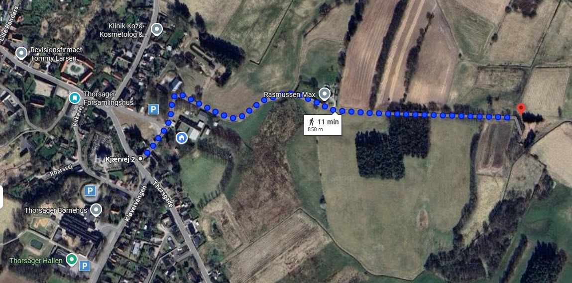 Rute og parkering til shelterpladsen, Thorsager (P = parkering)